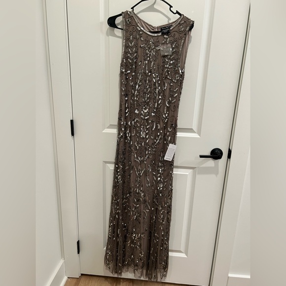 NWT Pizarro Nights Beaded Sleeveless Gown In Mocha 229 - Picture 2 of 5